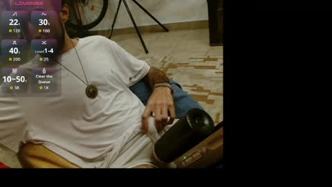 Snapshot of dread1990 chatting on June 7, 2026, 1:43 am new profile Aircum99 online show from June 7, 2026, 1:43 am