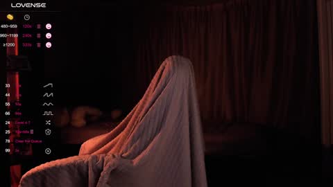 Snapshot of dreamaise chatting on December 13, 2024, 1:55 pm  Mary   pvt open    use pink and blue app lovense online show from December 13, 2024, 1:55 pm