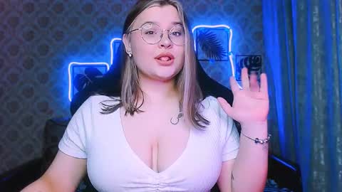 dreamforyoue2 online show from March 26, 2026, 6:46 pm