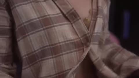 Sarah online show from February 25, 2026, 1:04 am