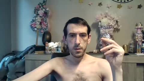 dreamguy38 online show from November 20, 2025, 8:25 am