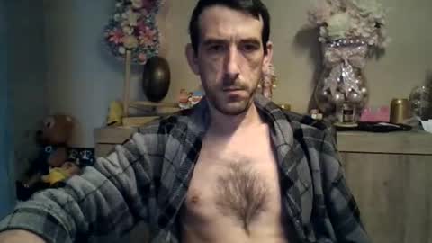 dreamguy38 online show from November 29, 2025, 7:33 am