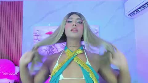 dreams_chloe online show from November 2, 2025, 5:32 am