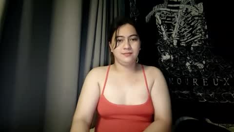 dreamycreamyst online show from January 14, 2025, 2:22 pm