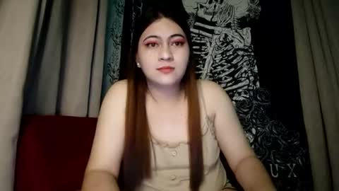 dreamycreamyst online show from March 7, 2025, 6:33 pm