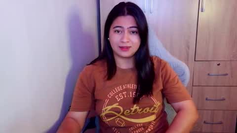 dreamycreamyst online show from March 19, 2026, 1:53 am