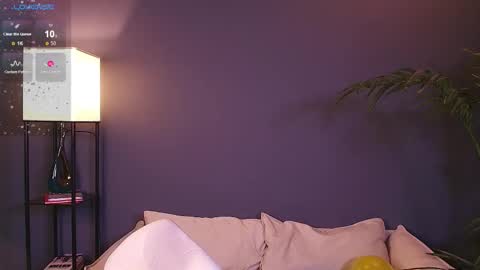 dreamysteps online show from November 8, 2025, 3:39 am