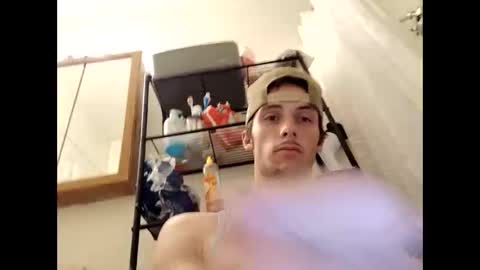 drewthejew616 online show from October 7, 2025, 9:06 am