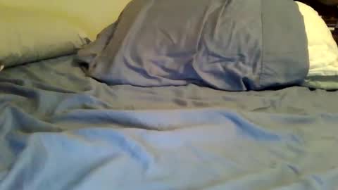 drinkingwine78 online show from October 4, 2025, 4:16 pm