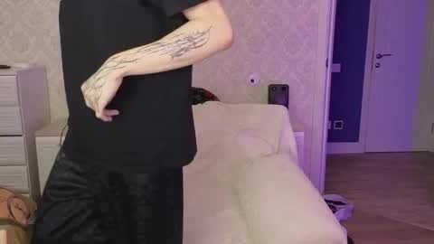 Mark online show from March 9, 2026, 2:32 pm