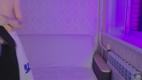 Mark online show from April 3, 2026, 3:10 pm