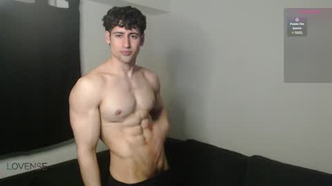 Snapshot of drmozo chatting on December 4, 2024, 6:33 am Alexander online show from December 4, 2024, 6:33 am