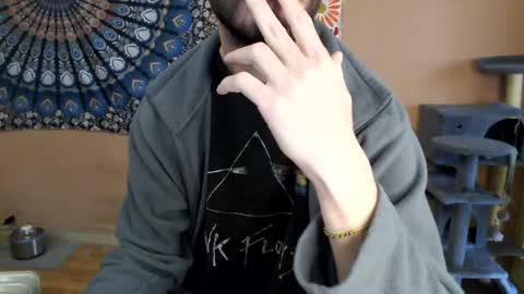 River online show from November 21, 2025, 9:19 am