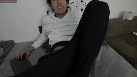 CamiSanti online show from September 15, 2025, 2:44 am