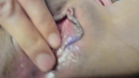 CamiSanti online show from November 21, 2025, 2:32 am