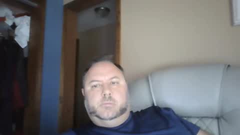 Drow online show from November 14, 2025, 12:48 pm