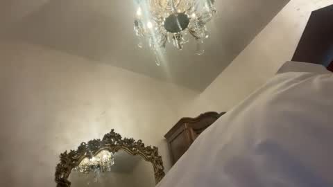 Snapshot of drresa chatting on February 4, 2026, 6:52 am Dr. Resa online show from February 4, 2026, 6:52 am