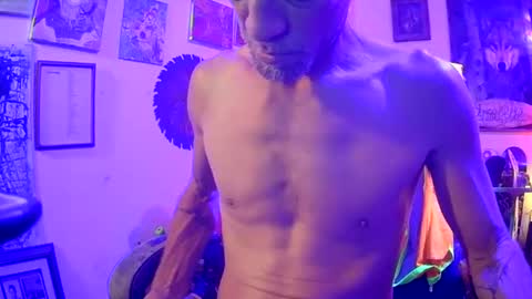 druedowm online show from October 2, 2025, 6:20 am