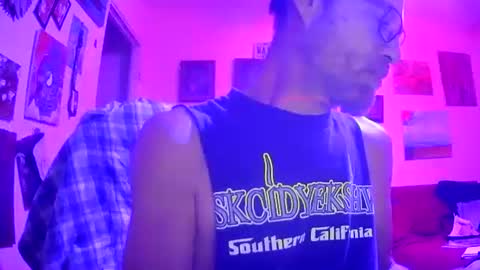 druedowm online show from October 31, 2025, 9:32 am