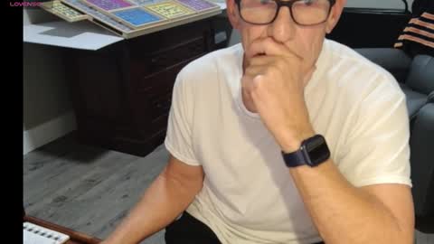 Snapshot of dubl55nikl chatting on November 3, 2025, 9:16 pm DublNikl online show from November 3, 2025, 9:16 pm