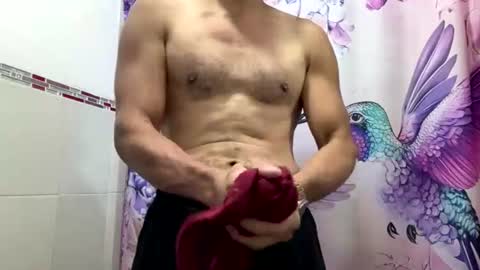 dubuahm online show from July 13, 2026, 5:43 am