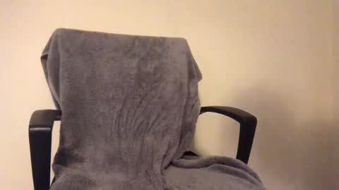 ducebabydee online show from December 3, 2025, 6:28 pm