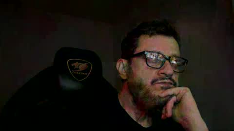 Snapshot of dudubechler chatting on April 14, 2026, 11:00 pm dudubechler online show from April 14, 2026, 11:00 pm