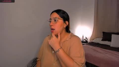 dulce brithany online show from October 6, 2025, 12:57 pm