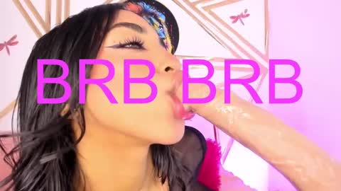Snapshot of dulce_brown01 chatting on October 8, 2025, 12:14 pm Dulce online show from October 8, 2025, 12:14 pm