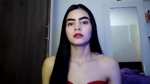 Snapshot of dulce_lucero chatting on September 21, 2025, 4:41 pm dulce_lucero online show from September 21, 2025, 4:41 pm
