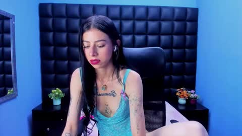 dulce_miiaa online show from March 2, 2026, 5:42 pm