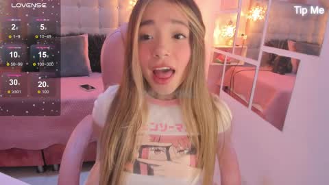 Dulce  online show from April 6, 2026, 5:58 pm