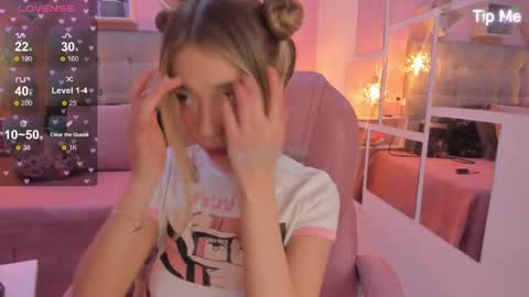 Dulce  online show from April 16, 2026, 2:07 pm