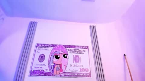 dulce_quintana online show from October 15, 2025, 11:21 am