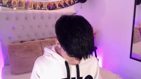 Dulcey online show from October 20, 2025, 4:02 am