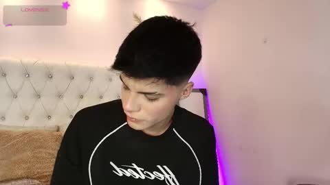 Dulcey online show from November 5, 2025, 9:31 am