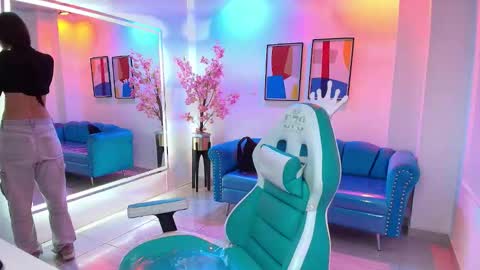 dulcinea_grayy online show from November 16, 2025, 11:38 am