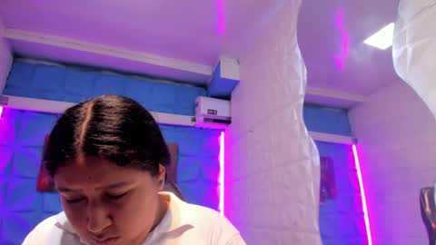 Snapshot of dulcineasaenz chatting on October 18, 2025, 8:31 pm Dulcinea online show from October 18, 2025, 8:31 pm