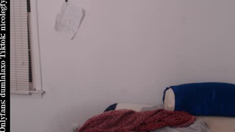 Snapshot of dumlala chatting on December 8, 2024, 2:49 am the only advantage you have over me is that u can kiss my ass and i cant  online show from December 8, 2024, 2:49 am