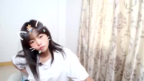 duolanei online show from November 28, 2025, 3:20 am