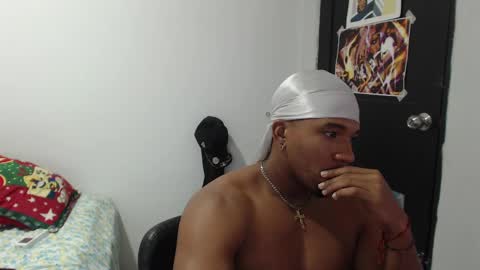 DuragPapi online show from March 9, 2025, 11:46 pm