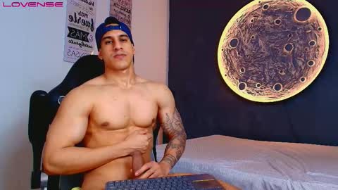 duran_dhikol1 online show from March 3, 2026, 3:34 am