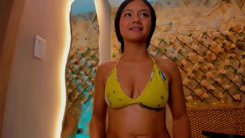 duskybeautyy online show from December 20, 2025, 4:58 pm