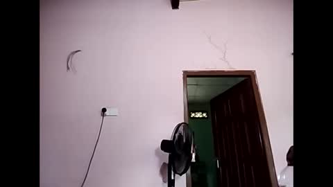 duskytamilkarthik online show from February 23, 2026, 3:15 am