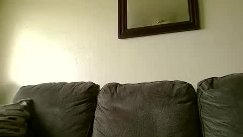 Snapshot of dust_em14 chatting on July 13, 2026, 6:00 pm dust_em14 online show from July 13, 2026, 6:00 pm