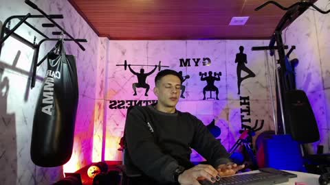 Dustin Sonne online show from March 30, 2026, 3:29 am