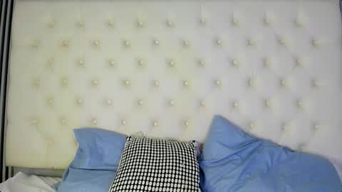 dustinandjordan online show from January 6, 2026, 1:04 pm