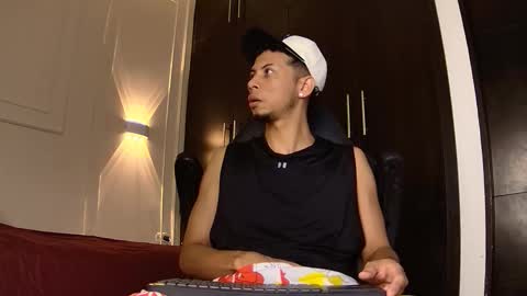 dustinandjordan online show from January 12, 2026, 8:14 pm