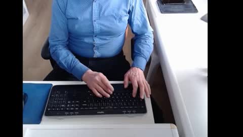 dutchpornking2 online show from March 20, 2026, 7:24 am