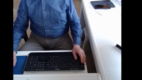 dutchpornking2 online show from March 27, 2026, 7:58 am